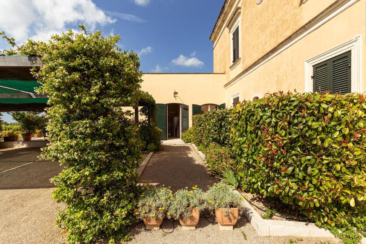 Tenuta Giardini Nuovi Novoli Exterior photo